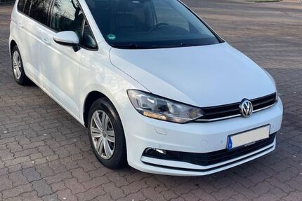 VW Touran 250.000 km 12.500 &euro; Lübeck 23560