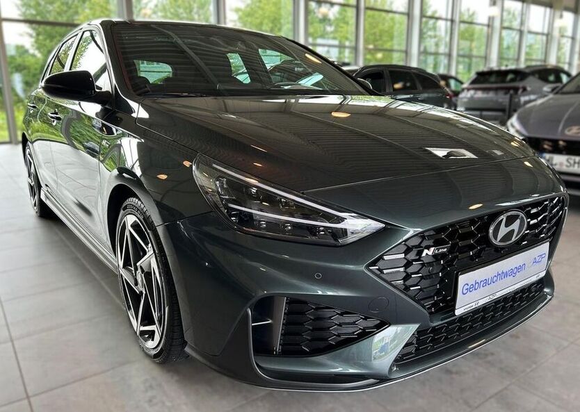 i30