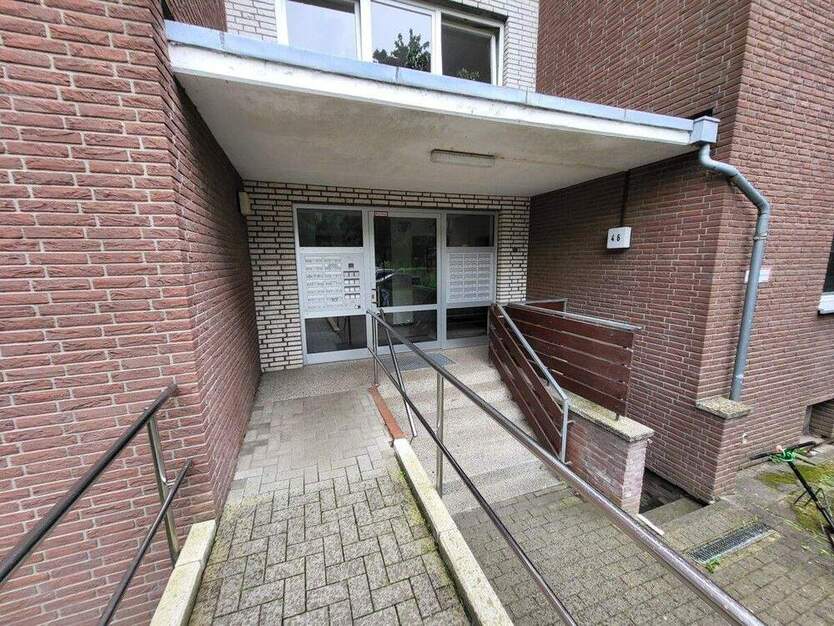 Vermietete 2-Zimmer-Eigentumswohnung mit Balkon und PKW-Stellplatz in Bad SchwartauCleverbrück 2 zimmer