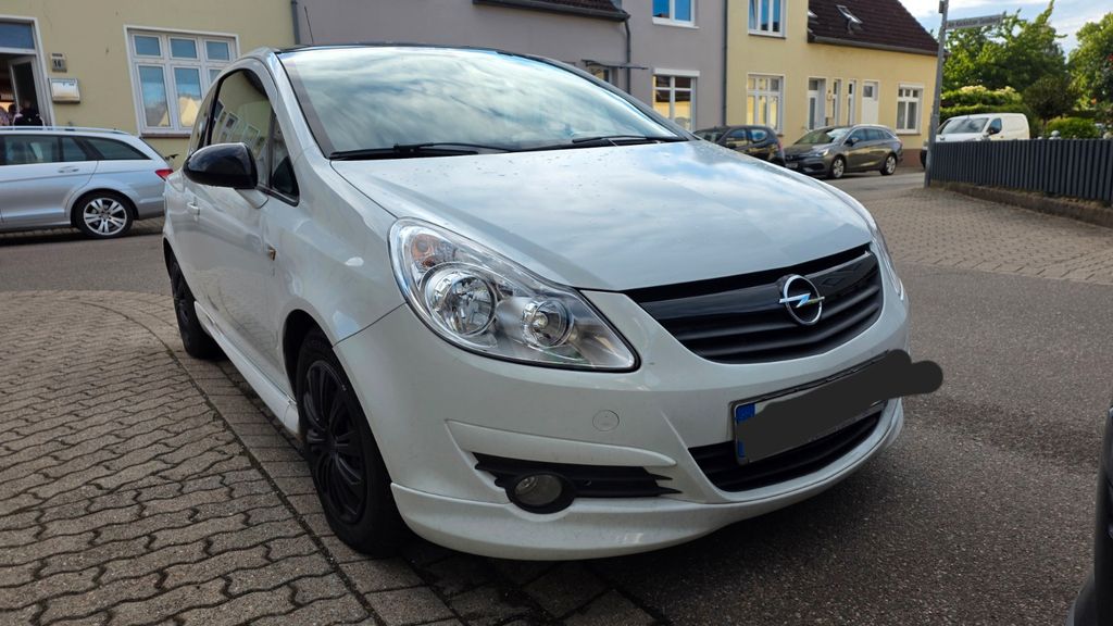 Opel Corsa 220.000 km 2.990 &euro; Lübeck 23569