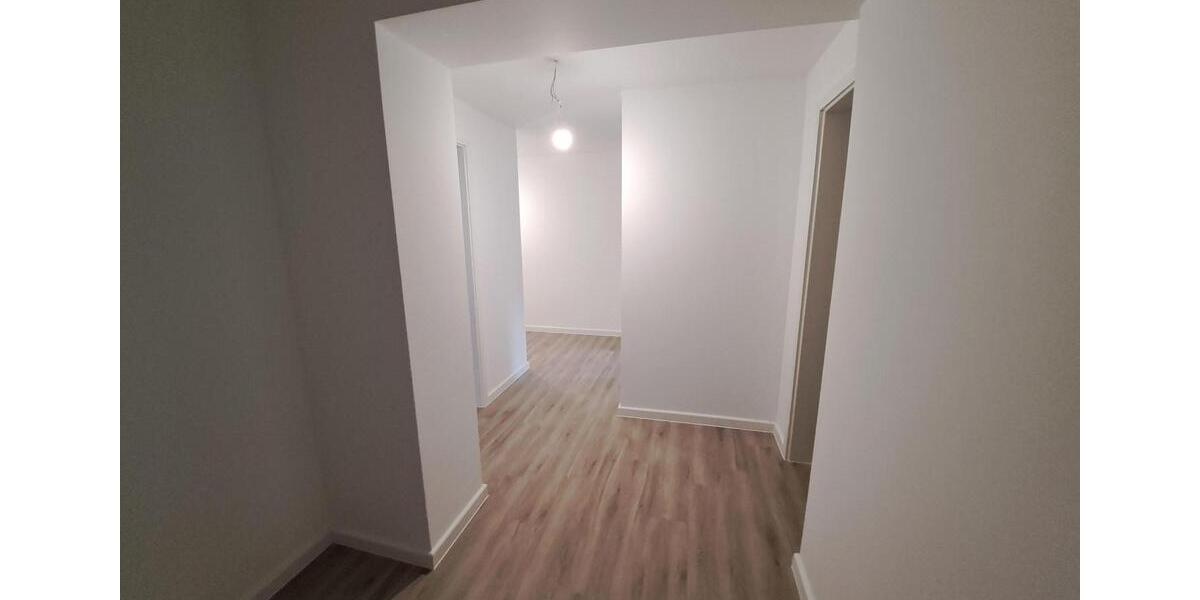 Erdgeschoßwohnung Bad Oldesloe - 2 Zimmer, 90 m&sup2;, 1.170&euro; | Angebot:26399517