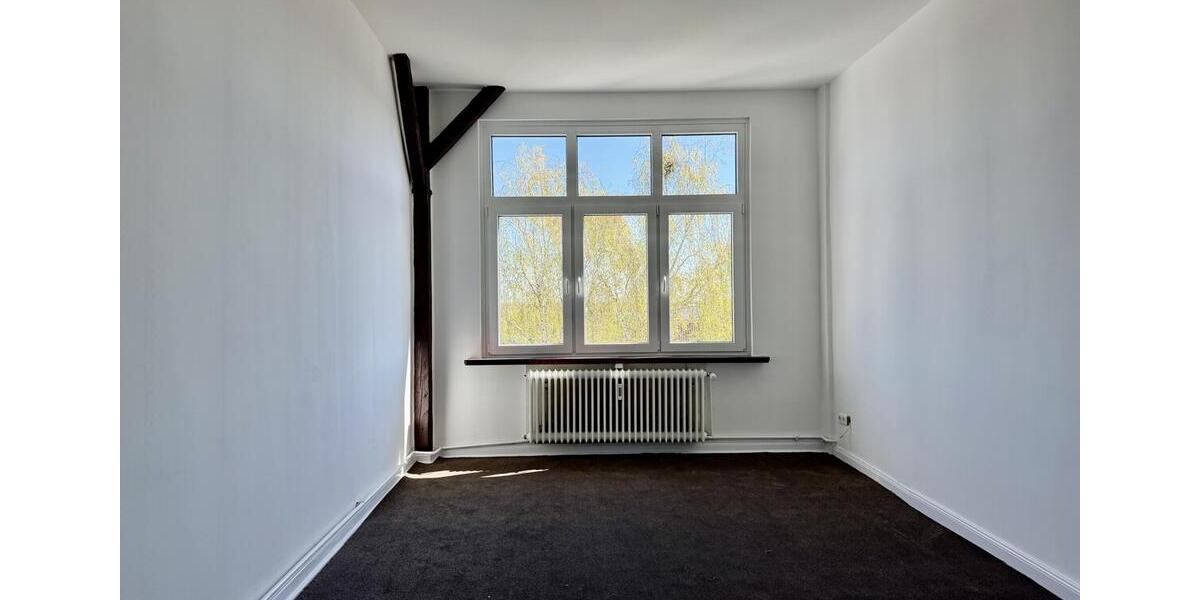 Dachgeschoßwohnung Lübeck Innenstadt - 4.5 Zimmer, 122 m&sup2;, 1.900&euro; | Angebot:26296726