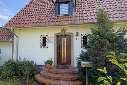 Haus Bad Schwartau - 4 Zimmer, 110 m&sup2;, 549.000&euro; | Angebot:27357723