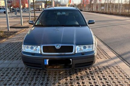 Skoda Octavia 279.500 km 1.100 &euro; Sereetz 23611