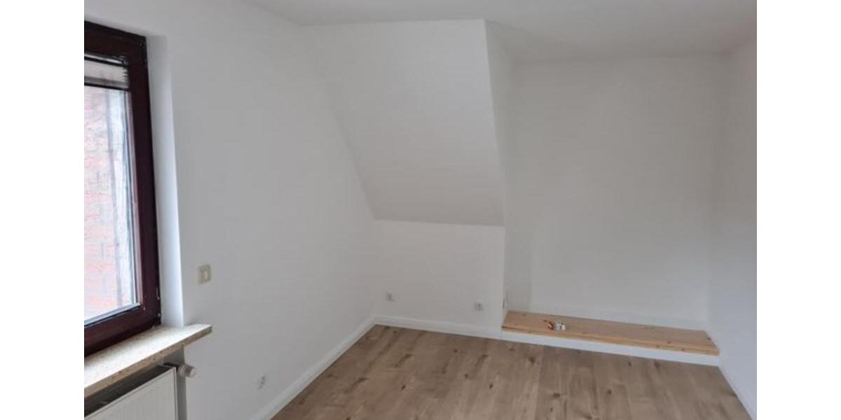 Maisonettenwohnung Tremsbüttel - 4 Zimmer, 125 m&sup2;, 1.190&euro; | Angebot:24373042