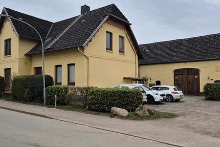 Haus Lasbek - 15 Zimmer, 395 m&sup2;, 595.000&euro; | Angebot:26039566