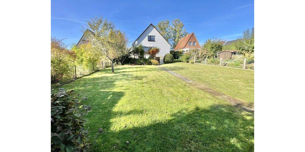 Mehrfamilienhaus, Wohnhaus Ratzeburg - 4 Zimmer, 109 m&sup2;, 185.000&euro; | Angebot:25705177