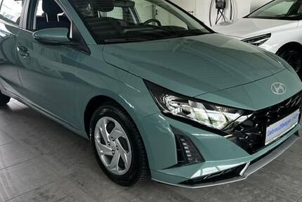 Hyundai i20 15.230 km 17.280 &euro; Lübeck 23562