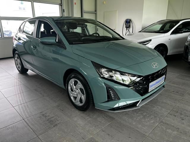 Hyundai i20 15.230 km 17.280 &euro; Lübeck 23562