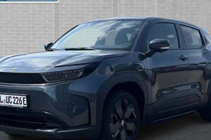 Toyota Urban Cruiser 2.004 km 43.358 &euro; Bad Segeberg 23795