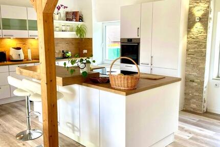 Haus Steinburg - 4 Zimmer, 126 m&sup2;, 549.000&euro; | Angebot:26216154