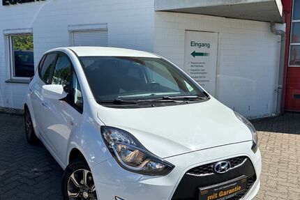 Hyundai ix20 68.523 km 12.390 &euro; Bad Segeberg 23795