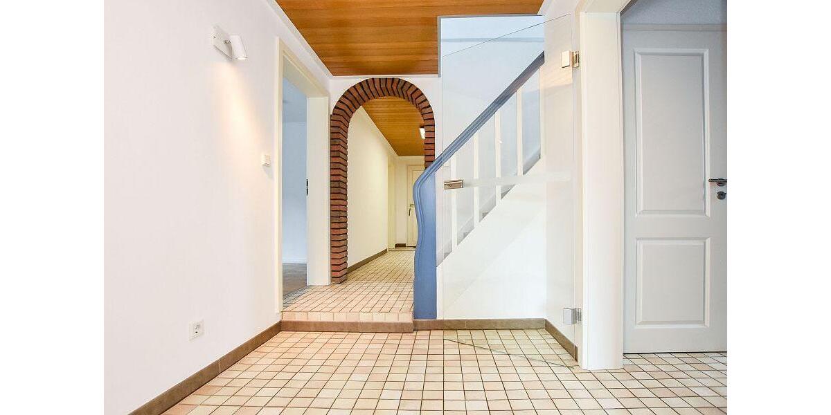 Einfamilienhaus Nusse - 6.5 Zimmer, 160 m&sup2;, 1.600&euro; | Angebot:26544375