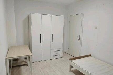 WG-Zimmer in Toplage – 3 Min zum Hbf | ab 01.02 | 500€ warm 1 zimmer