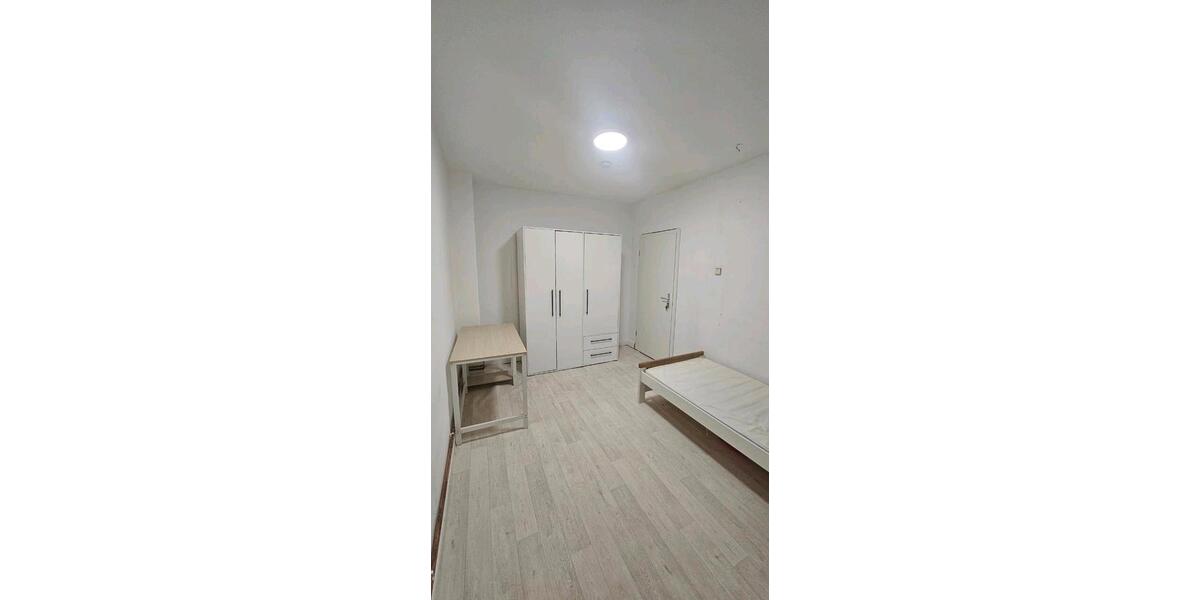 WG-Zimmer in Toplage – 3 Min zum Hbf | ab 01.02 | 500€ warm 1 zimmer