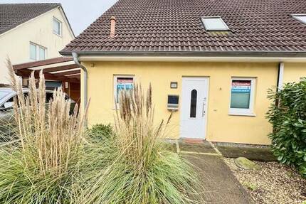 OSTSEE-MietKlingbergneuw.DHHca. 107 m² Wohnfl.4 Zi.EBK Terrasse Garten Carport 495.000 EUR