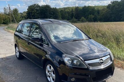 Opel Zafira 211.000 km 4.290 € lübeck 23556