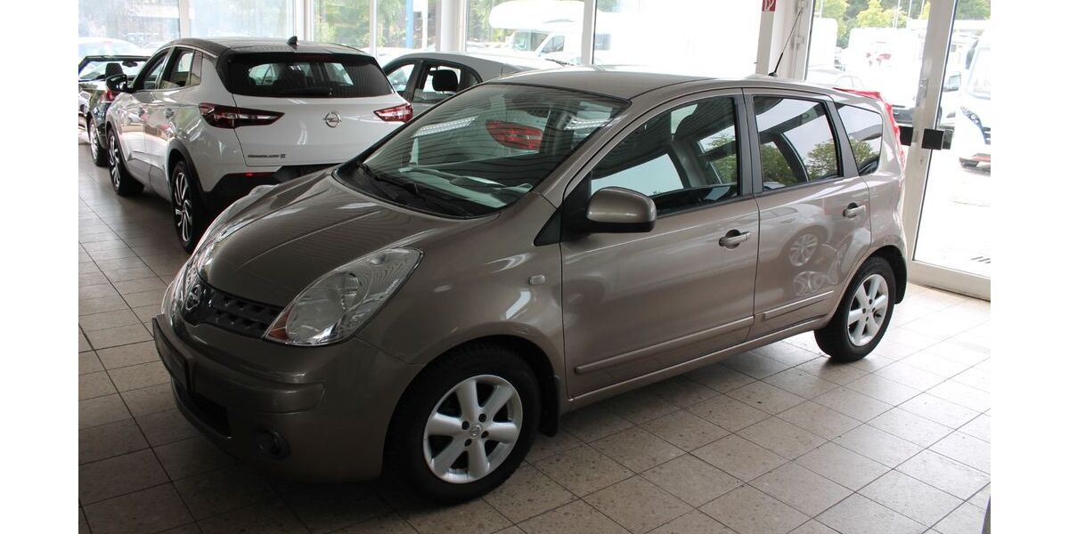 Nissan Note 79.427 km 5.490 &euro; Bad Oldesloe 23843