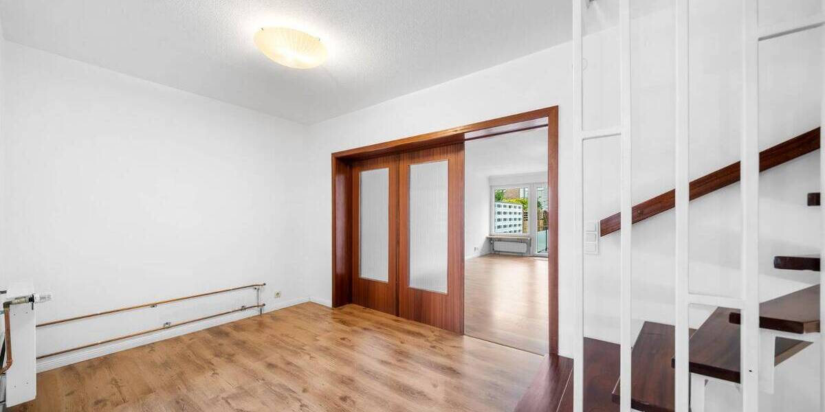 Reihenmittelhaus Lübeck St. Gertrud - 3 Zimmer, 110 m&sup2;, 350.000&euro; | Angebot:25997224