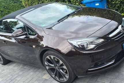 Opel Cascada 140.000 km 9.500 &euro; Schieren 23795