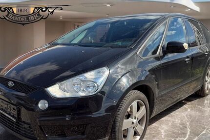 Ford S-Max 204.000 km 4.299 &euro; Lübeck 23560