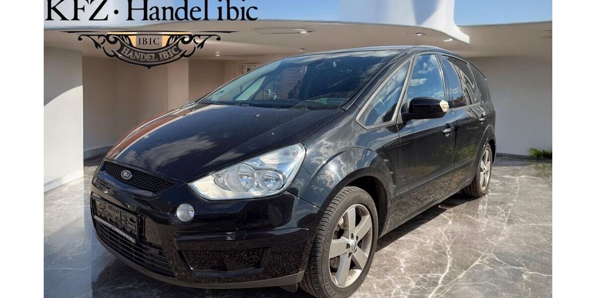 Ford S-Max 204.000 km 4.299 &euro; Lübeck 23560