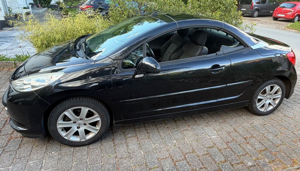 Peugeot 207 118.000 km 2.222 &euro; Ratzeburg 23909