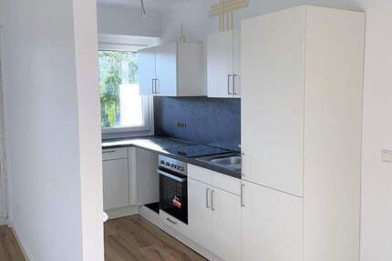 Modernisierte und geräumige 2-Zimmer-Wohnung in Bestlage von Bad Schwartau. 2 zimmer