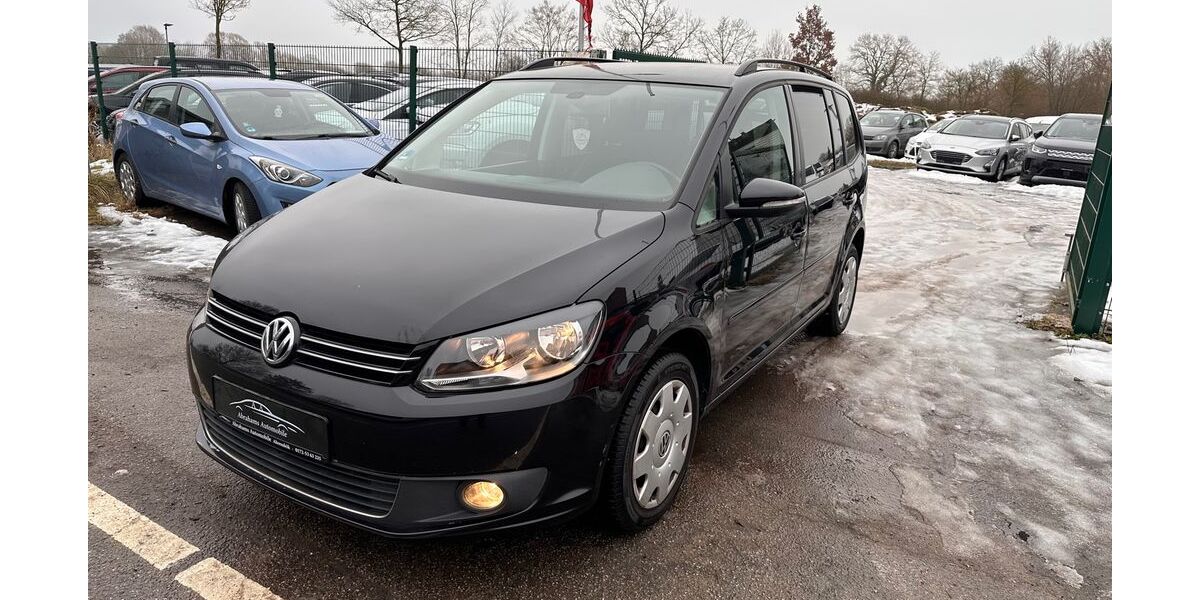 VW Touran 177.483 km 6.598 &euro; Ahrensbök 23623