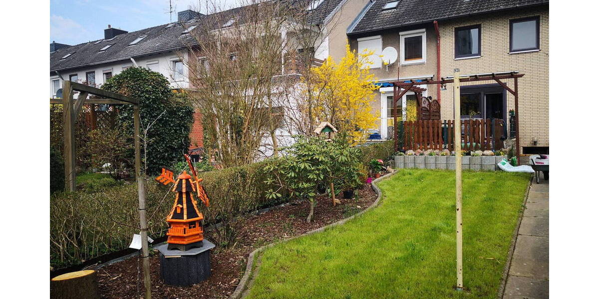 Reihenmittelhaus Lübeck Kücknitz - 3 Zimmer, 66 m&sup2;, 170.000&euro; | Angebot:26228710