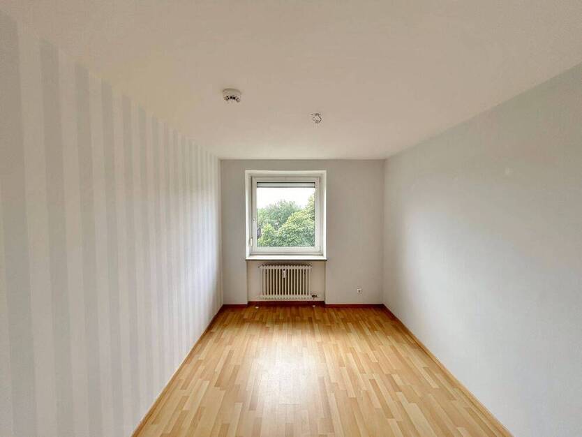 3-Zimmer Eigentumswohnung im 5.OG inkl. TG-Stellplatz in Lübeck St. Lorenz - Musikerviertel