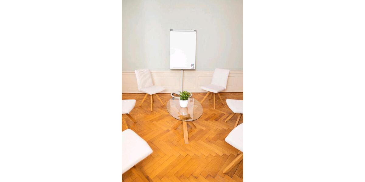 Raum Innenstadt für TherapieCoachingKleingruppenWorkshops etc zimmer