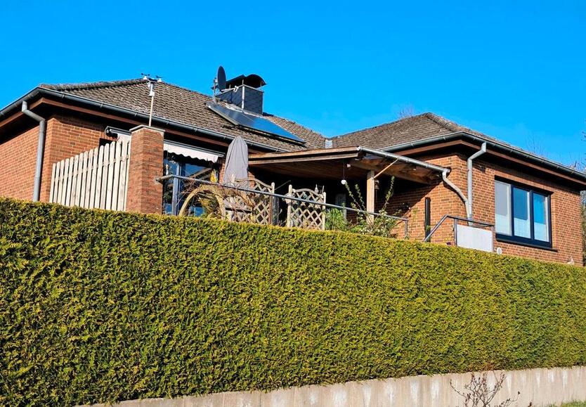 Winkelbungalow mit Fernsicht