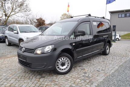 VW Caddy 97.000 km 10.980 &euro; Ahrensbök 23623