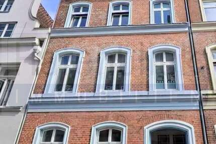 Haus Lübeck Innenstadt - 17 Zimmer, 351 m&sup2;, 880.000&euro; | Angebot:24033333