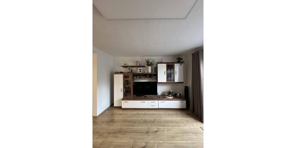 Reihenmittelhaus Lübeck Kücknitz - 4 Zimmer, 83 m&sup2;, 289.000&euro; | Angebot:26885886