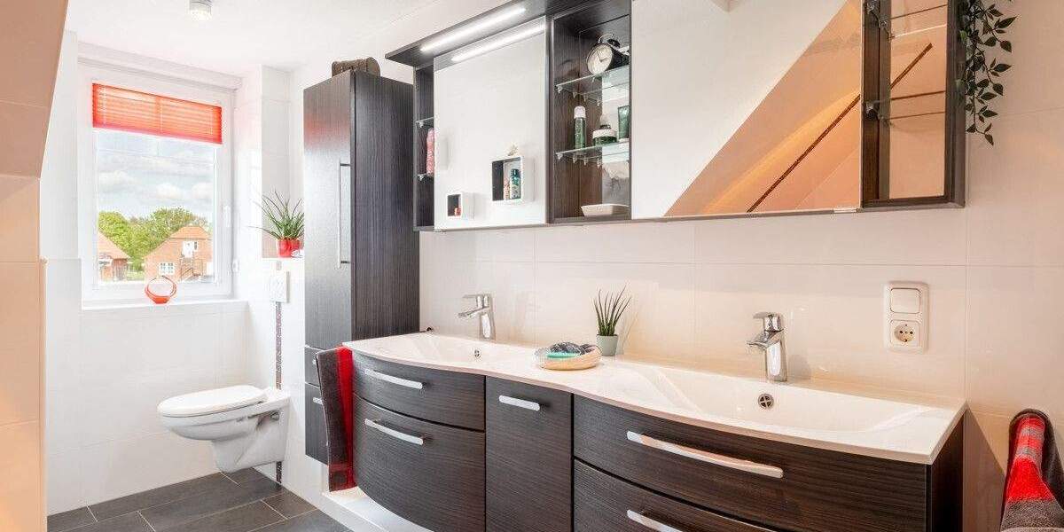 Moderne Doppelhaushälfte im Umland von Lübeck zu verkaufen 5 zimmer