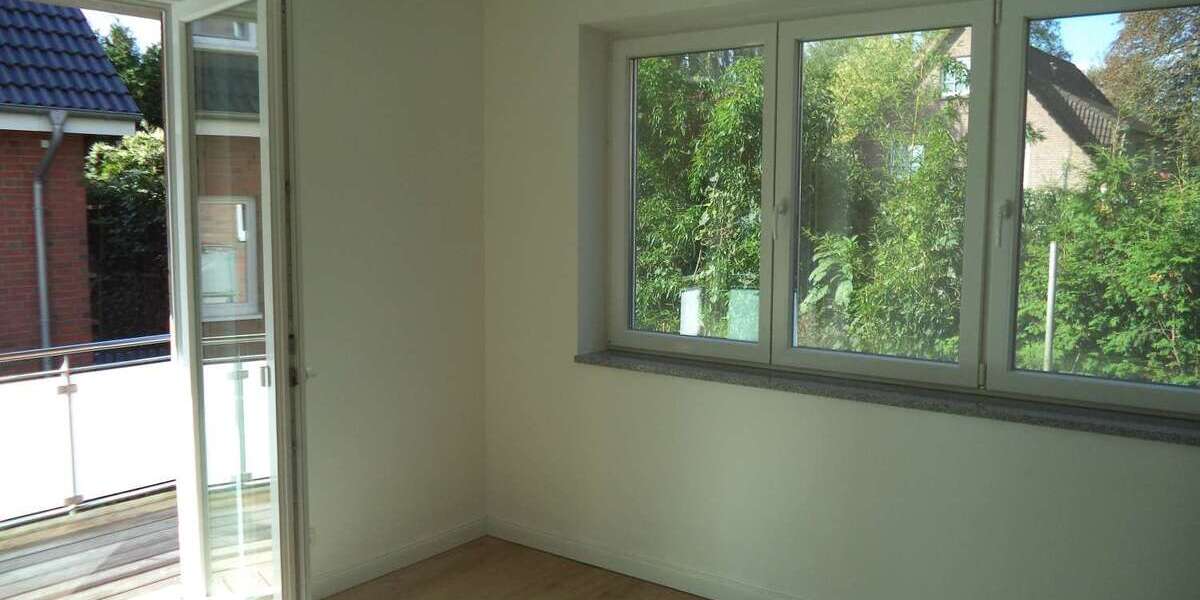 Etagenwohnung Reinfeld Voßfelde - 3 Zimmer, 85 m&sup2;, 1.300&euro; | Angebot:25654565