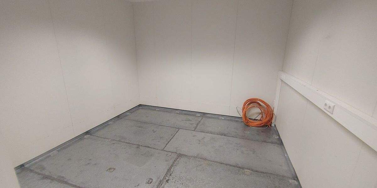 Gewerbeobjekt Lübeck / Genin St. Jürgen - 5 Zimmer, 160 m&sup2;, 850&euro; | Angebot:23952814