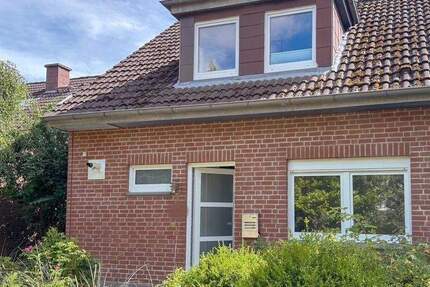 Haus Scharbeutz / Haffkrug Haffkrug - 7 Zimmer, 137 m&sup2;, 585.000&euro; | Angebot:24610341