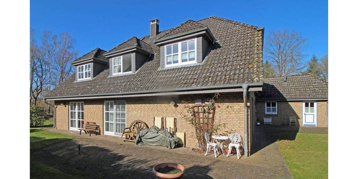 Einfamilienhaus Bad Segeberg - 6 Zimmer, 207 m&sup2;, 850.000&euro; | Angebot:26028978