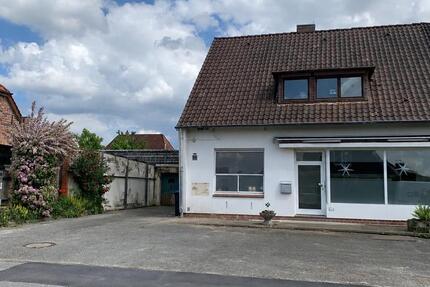 Haus Bad Schwartau - 7 Zimmer, 190 m&sup2;, 249.000&euro; | Angebot:26837935