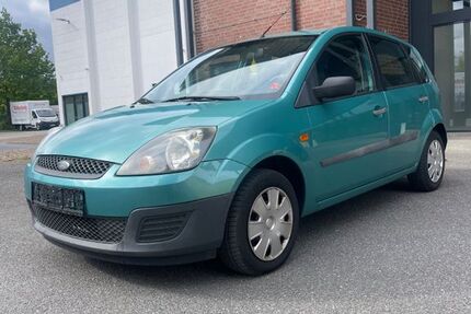 Ford Fiesta 196.000 km 1.449 &euro; Lübeck 23560