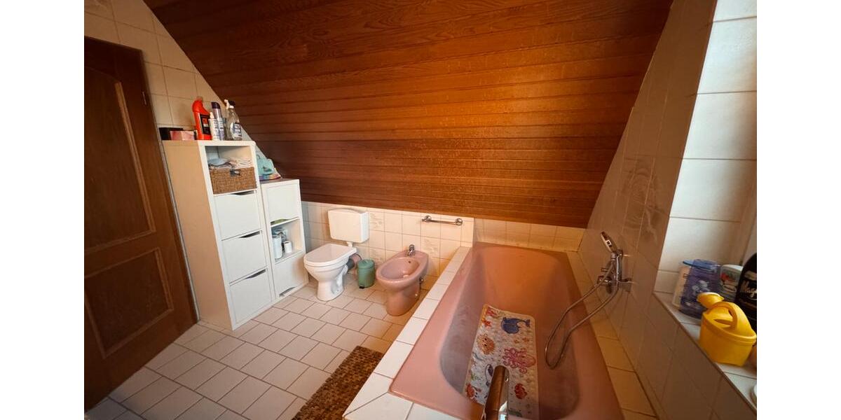 Doppelhaushälfte Lübeck Sankt Jürgen - 3 Zimmer, 110 m&sup2;, 240.000&euro; | Angebot:26707696