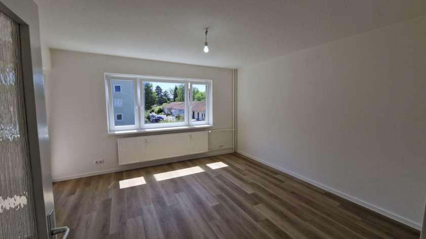 Etagenwohnung Lübeck Kücknitz - 2.5 Zimmer, 64 m&sup2;, 800&euro; | Angebot:25107101