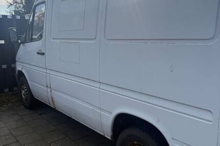 Mercedes-Benz Sprinter 185.000 km 4.000 &euro; Lübeck 23558