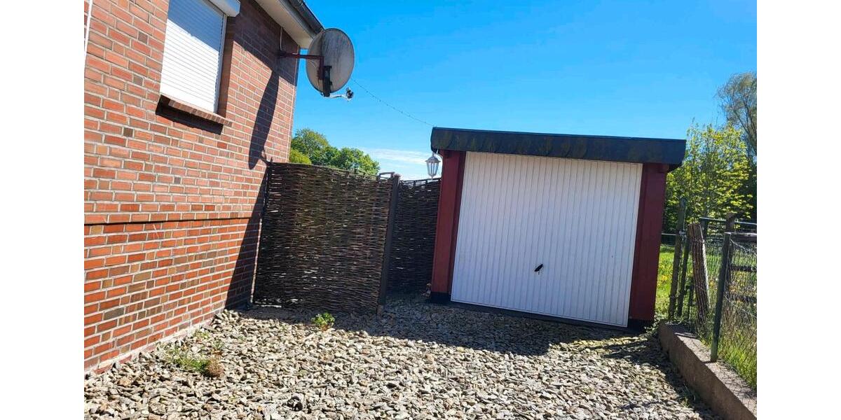 Etagenwohnung Ahrensbök - 3 Zimmer, 110 m&sup2;, 1.200&euro; | Angebot:26649683
