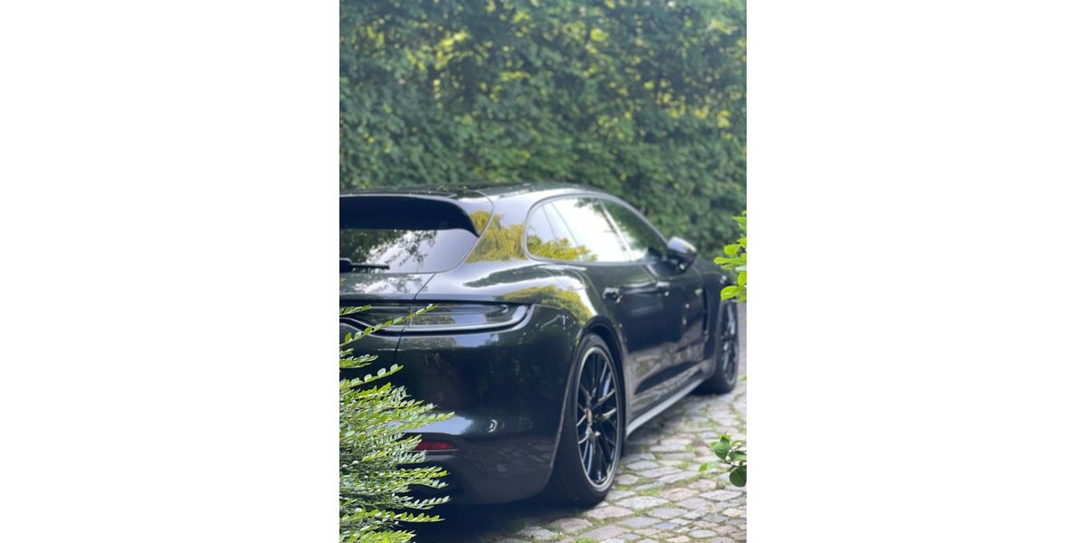 Porsche Panamera 69.000 km 76.900 &euro; Lübeck 23570