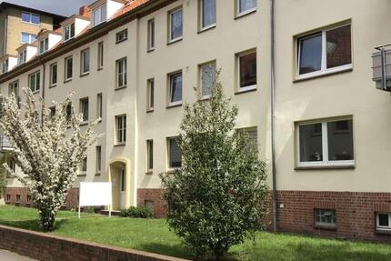 Renovierte 2-Zimmer-Dachgeschosswohnung 2 zimmer