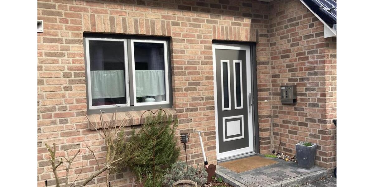 Reihenhaus Steinburg - 4 Zimmer, 100 m&sup2;, 1.400&euro; | Angebot:26327509